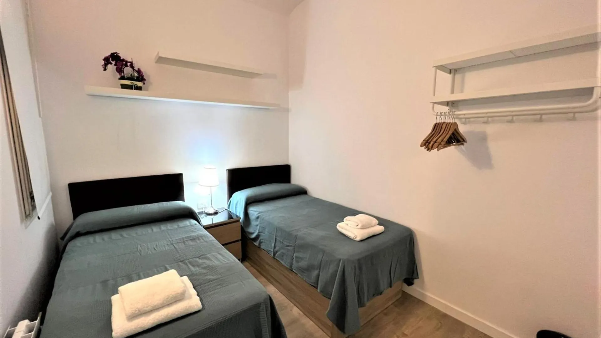 Valencia Habitaciones Barcelona Nocleg ze śniadaniem